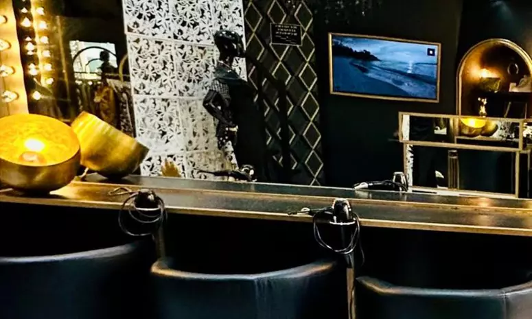 Formule coiffure, relooking visage ou carte cadeau avec Maximo