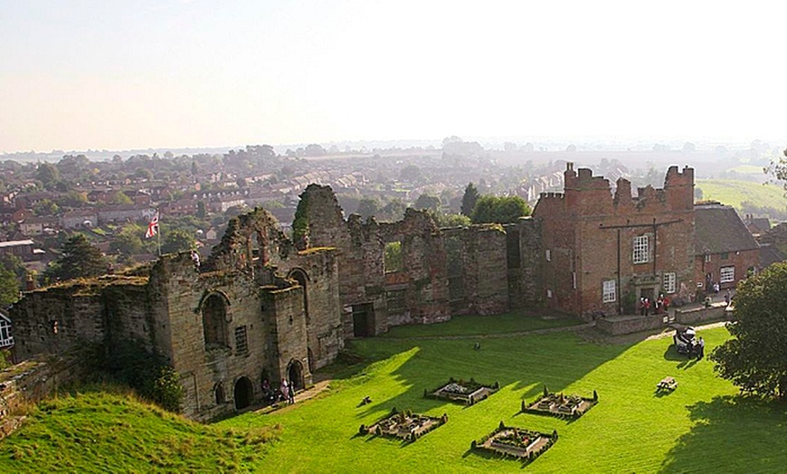 Image 1: Harvest Food Fair, Tutbury Castle