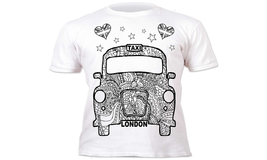 Image 5: Kids' Colour-In T-Shirt