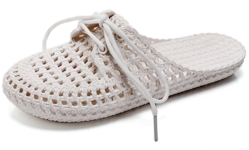 Image 10: Women's Bow Slippers