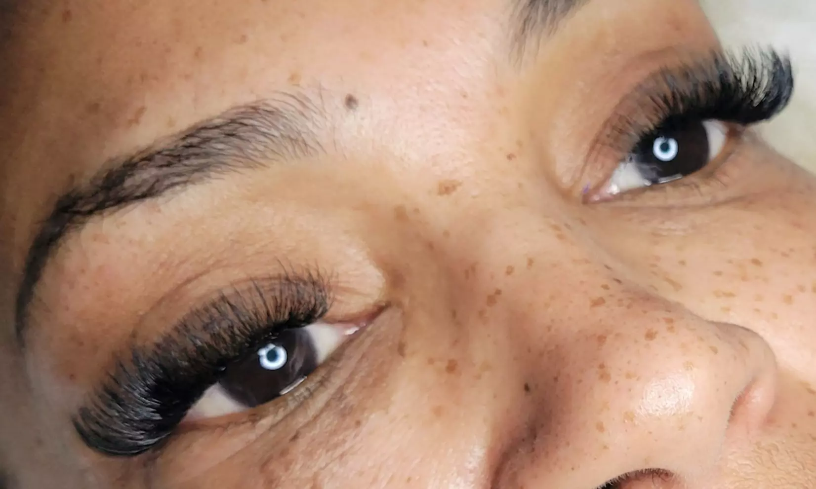 Up to 50% Off on Eyelash Extensions at E&G.beauty