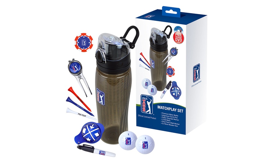 Image 3: PGA Tour Golf Set