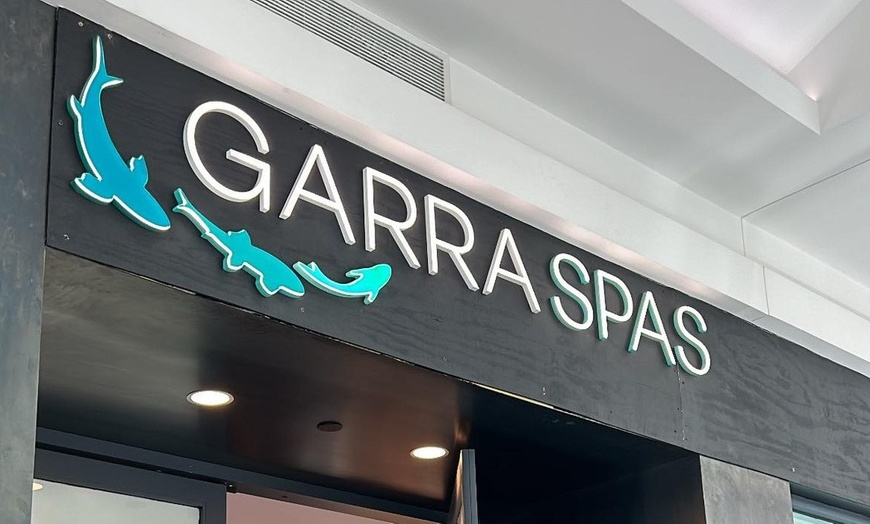 Image 2: Individual or Couple's Fish Spa Experience at Garra Fish Spa