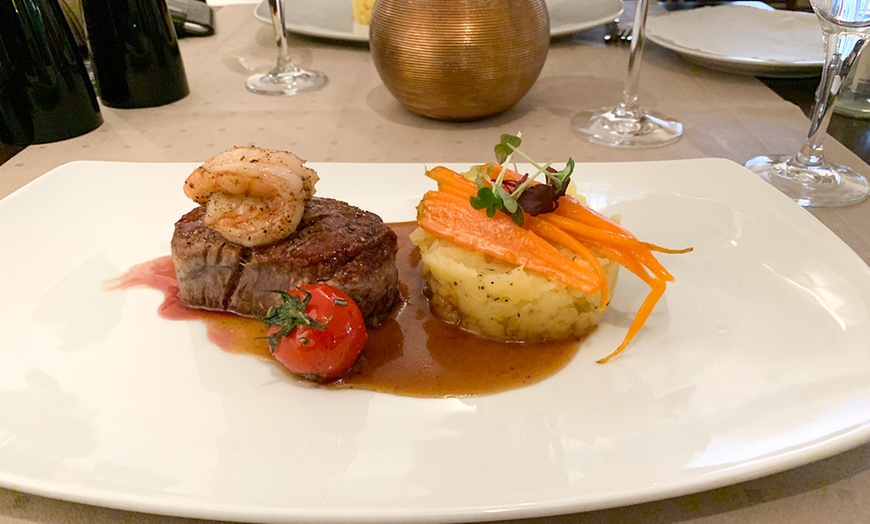 Image 1: Candlelight-Dinner in 3 Gängen für 2 Personen mit je 1 Aperitif