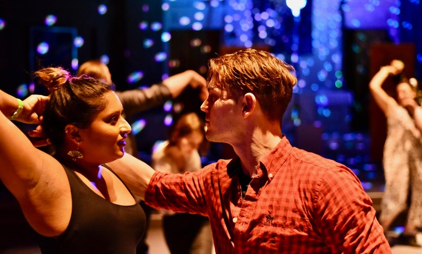 Image 8: 1 Monat „Modern Jive“ mit 4 Einheiten à 90 Min. für 1 oder 2 Personen