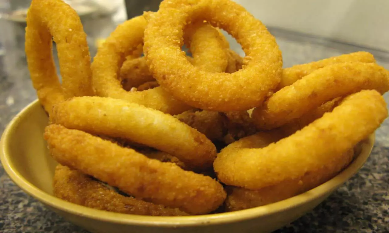 American Food and Drink for Two or Four People at Holsten's (Up to 40% Off) - Second Medium