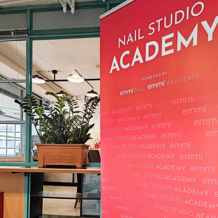 Wellness-Maniküre & Pediküre in Augsburg (bis zu 39% sparen)