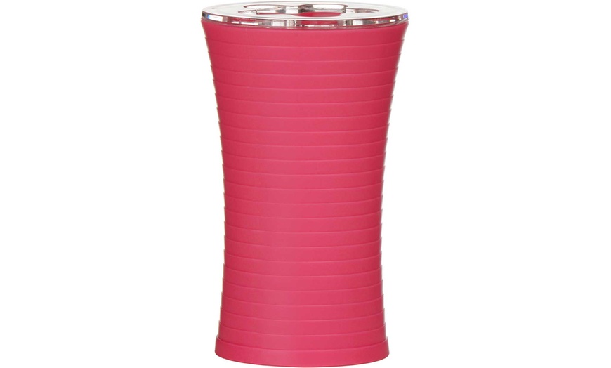 Image 9: Hot Pink Bathroom Accessories