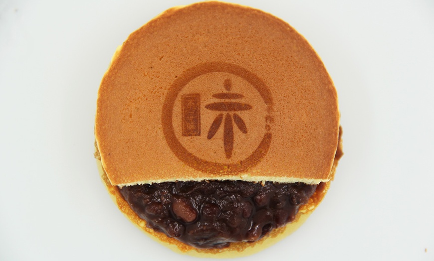 Image 13: Traditional Japanese Dorayaki