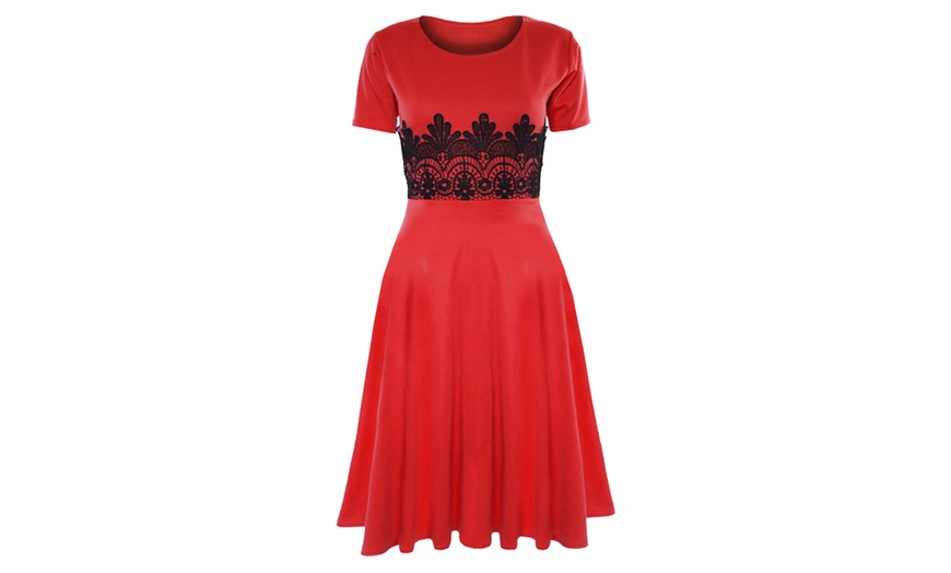 Image 4: Midi-Kleid mit kurzen Ärmeln für Damen