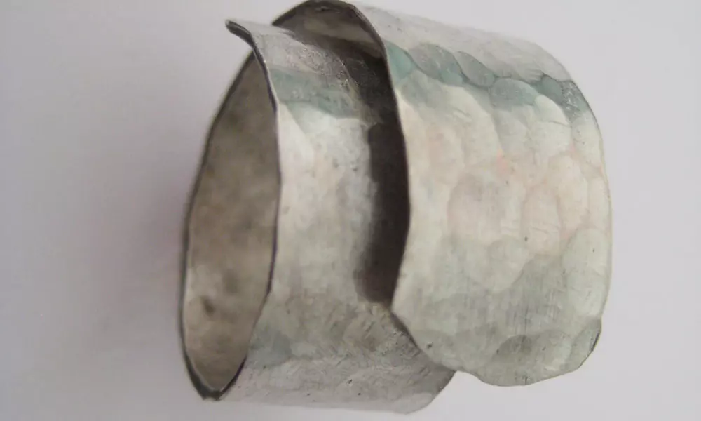 Gestalte ein Schmuckstück: 5 Std. Silber-Schmiedekurs