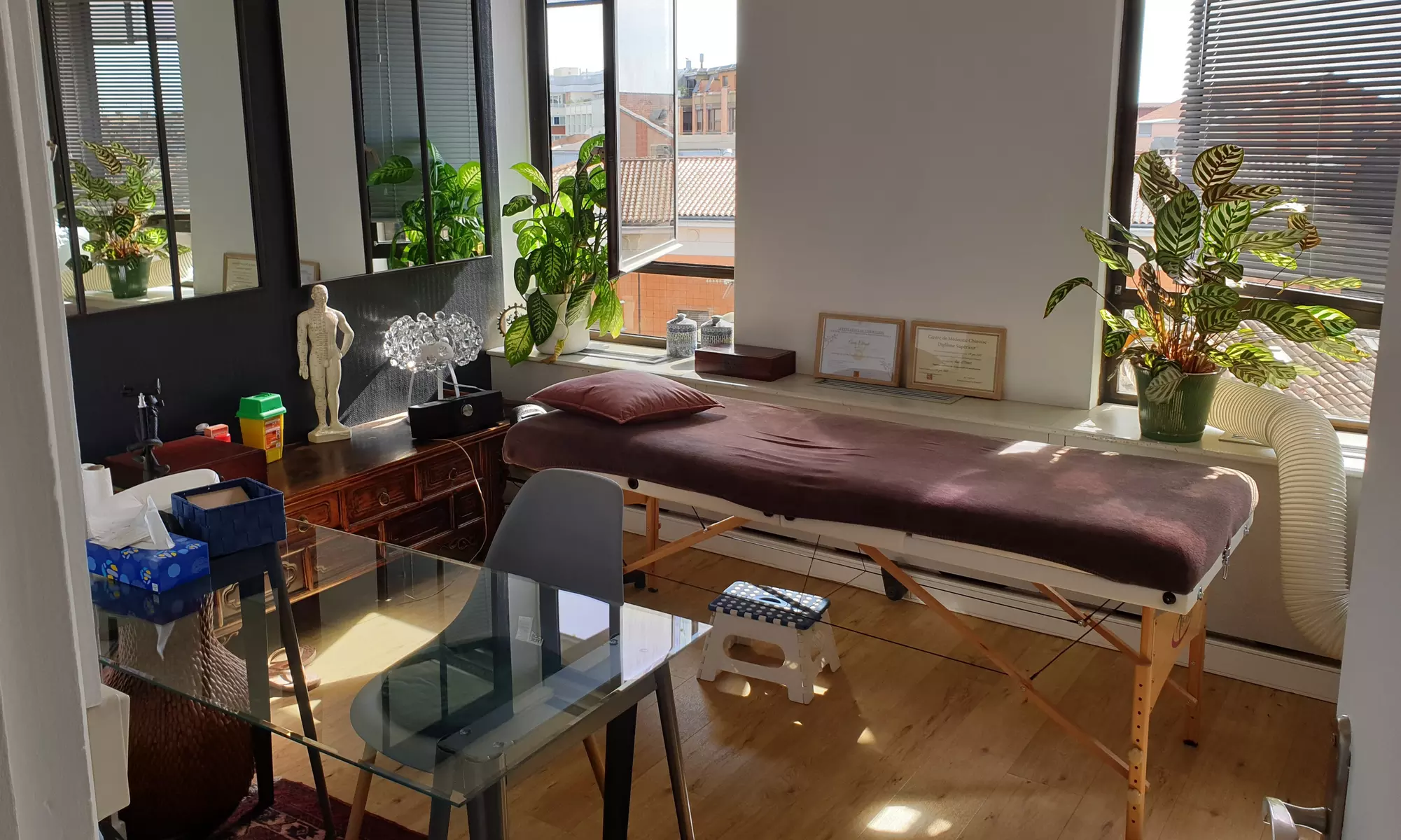 Massage bien-être au cabinet Yangbai : crânien, Shiatsu ou Chi Nei Tsang (jusqu'à 46% de remise) - Image 2