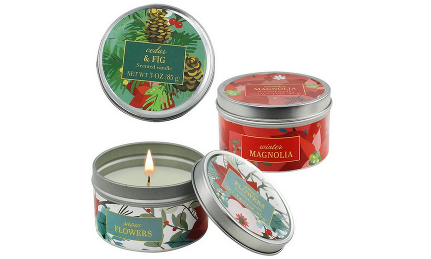 Image 7: 3 Piece Christmas Scented Candle Gift Set