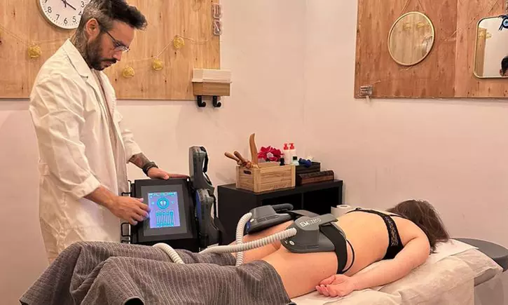 Consigue la figura que siempre quisiste con Emszero en KG Quiropráctica y Salud - Primary Image