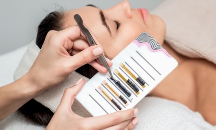 Eyelash Technician - International Open Academy