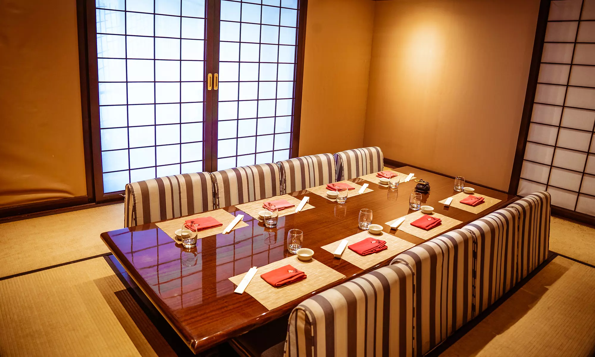 Savor 5* Free-Flowing Sushi and Teppanyaki with Bottomless Beverages
