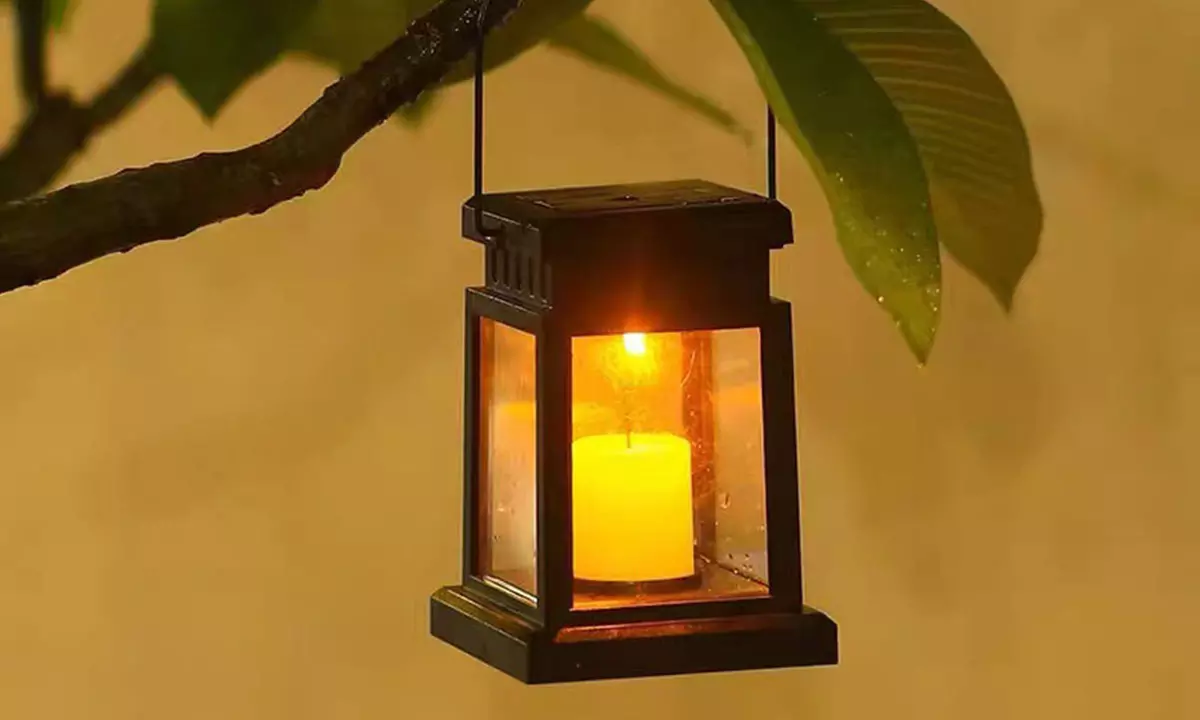 Pack of Two Solar Hanging Lantern Lights