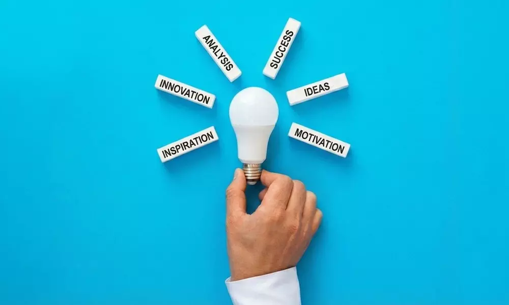 Launch Your E-commerce Business: Legal, Brand, Analytics & More