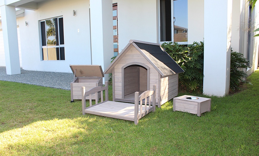 Image 9: Cedar Wood Dog Kennels