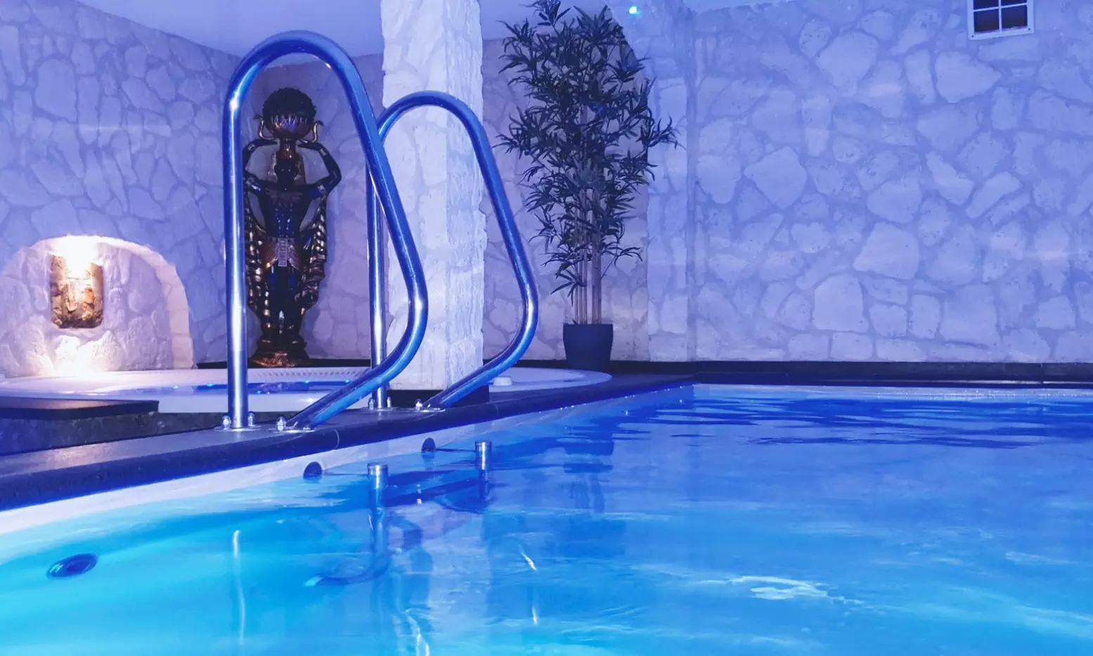 Pure verwennerij in luxe privésauna met ontbijt, hapjes of pizza