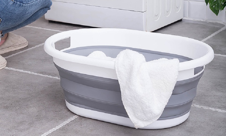 Image 2: Collapsible Folding Silicone Laundry Basket