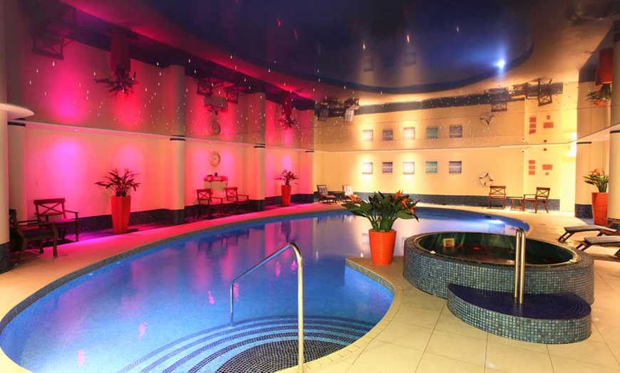 Image 1: Glamorgan, South Wales: 1 Night Spa Break for 2 Food & Treatments!