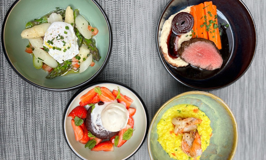 Image 3: Jazz, Bubbles & Bowls: Lunch Erlebnis für 1 oder 2 Personen