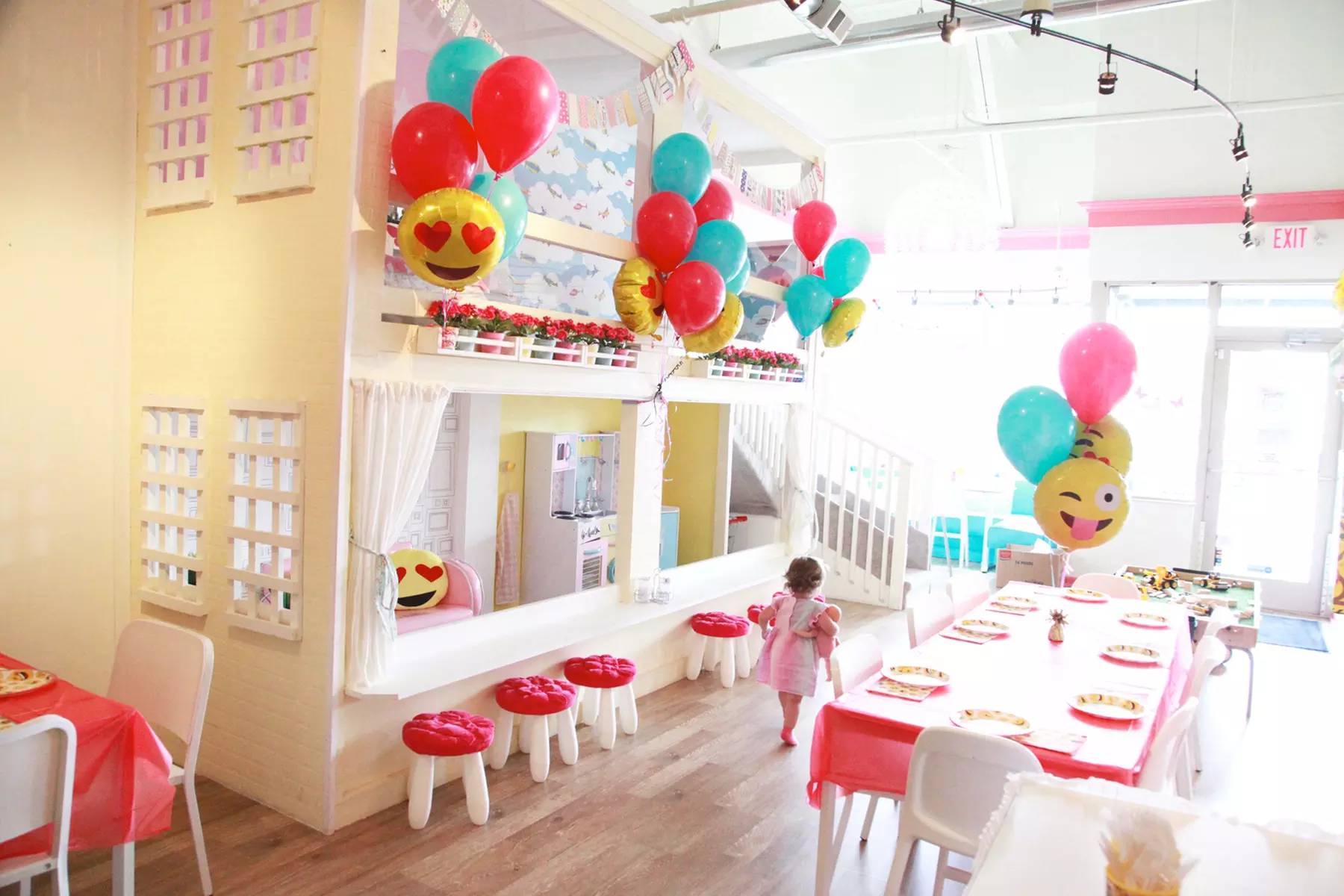 Indoor Play Cafe with Imaginative Spaces – Liddle Bites Play Cafe