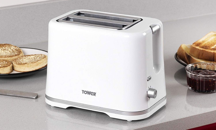 Image 6: Tower Kettle and Toaster Set