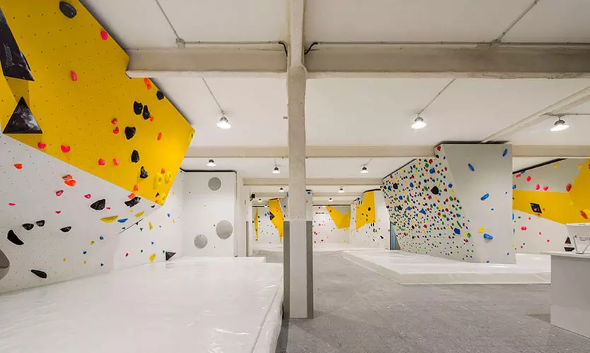 Escalada en rocódromo