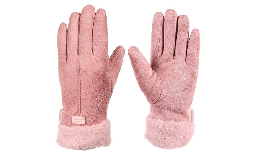 Image 4: USB Rechargeable Heating Warming Gloves