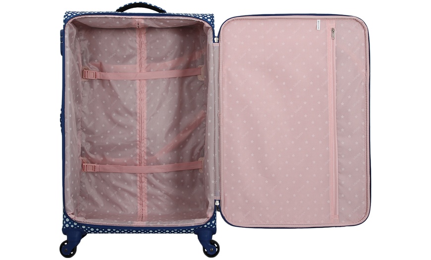 Image 7: Set of Three Suitcases and Vanity