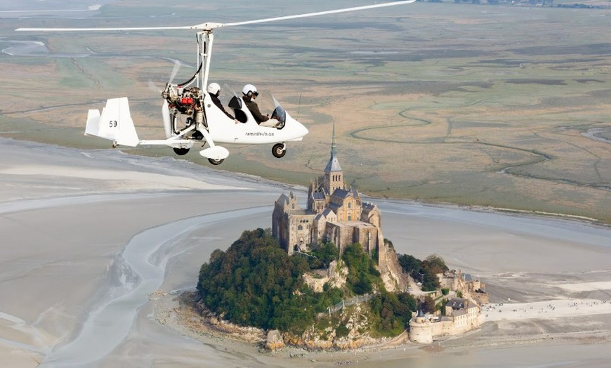 Image 2: Vol en ULM au Mont-Saint-Michel avec Normandie ULM Mont Saint Michel