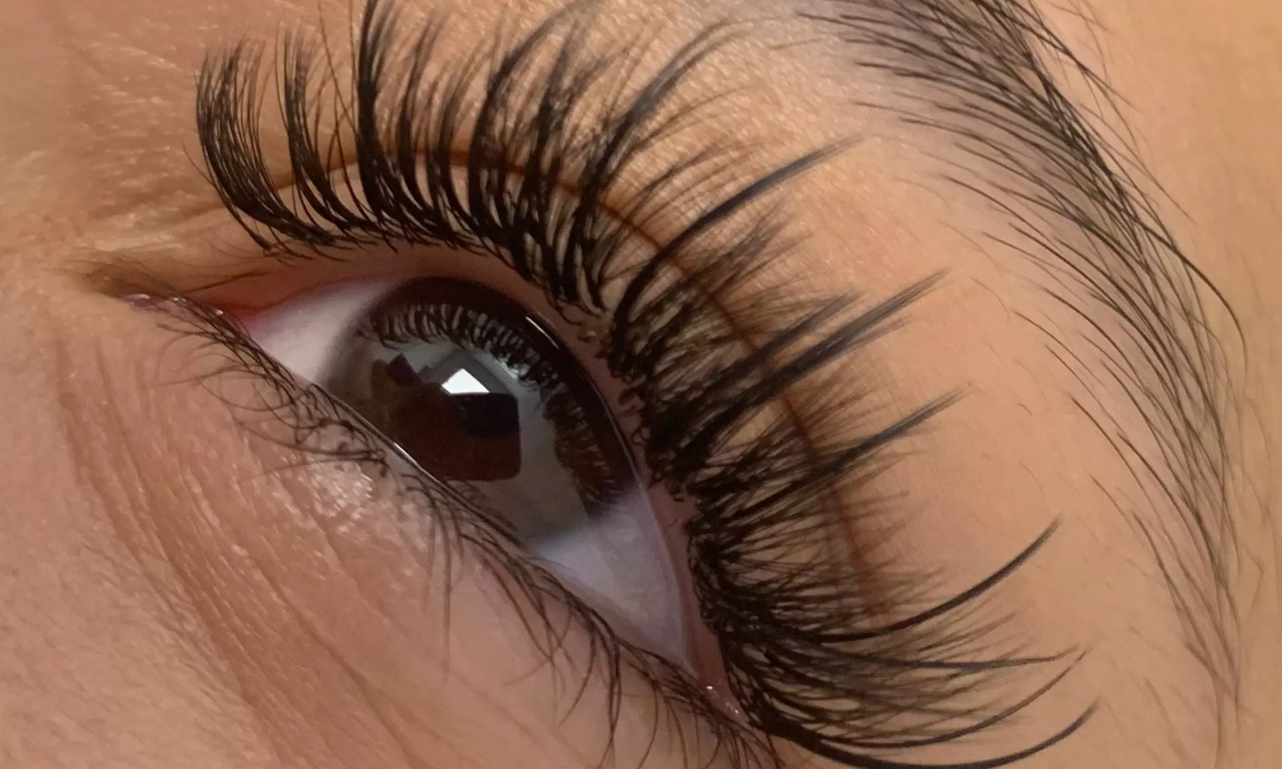 Choice of Eyelash Extensions at D1 Eyelashes Extension