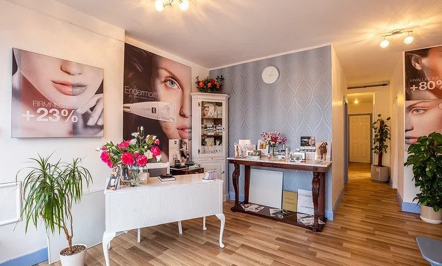 Image 3: Facial at Attika Beauty Clinic