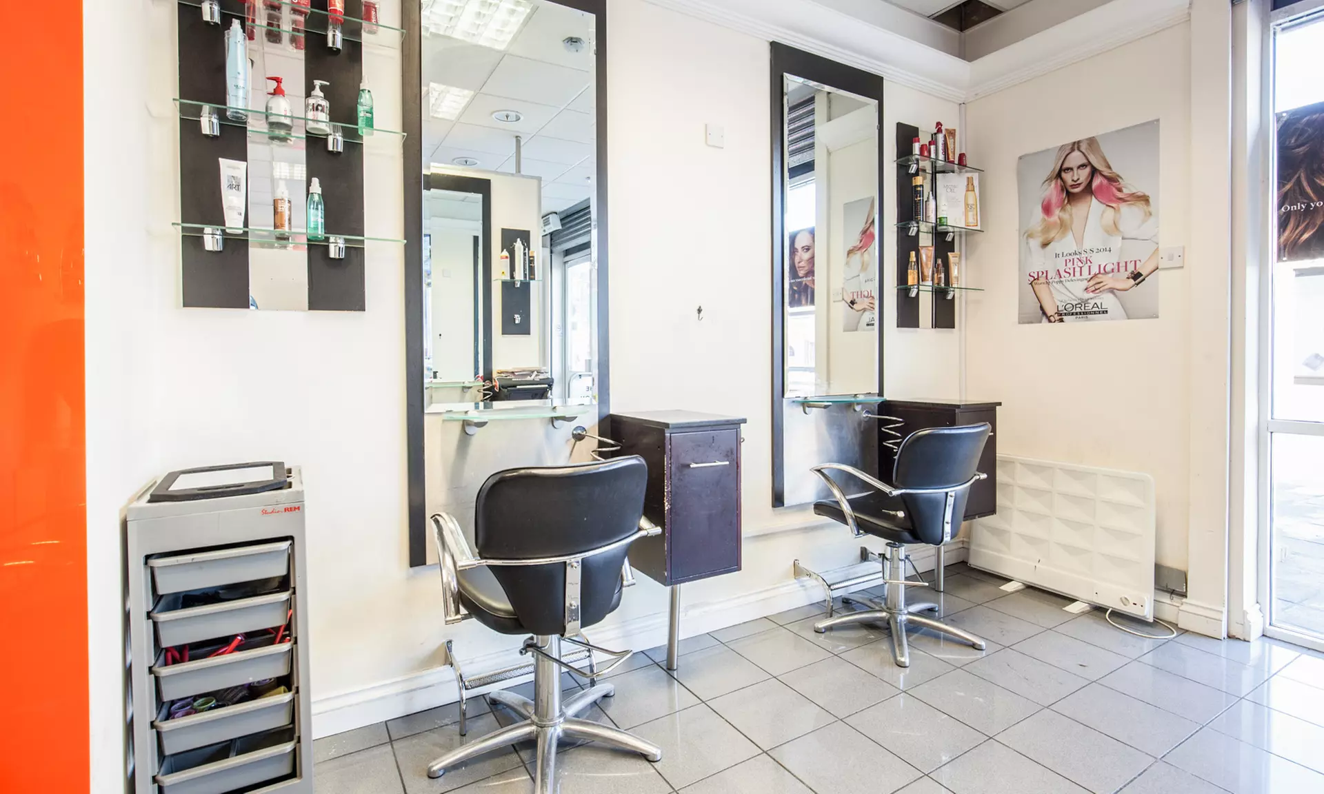 Haircuts, Highlights & Blow-Dry – Expert Salon Packages