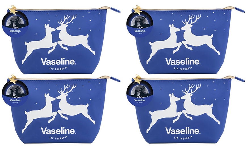 Image 6: Vaseline Bag Gift Set
