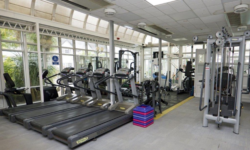 Image 20: Basingstoke: Standard Double or Twin with Breakfast