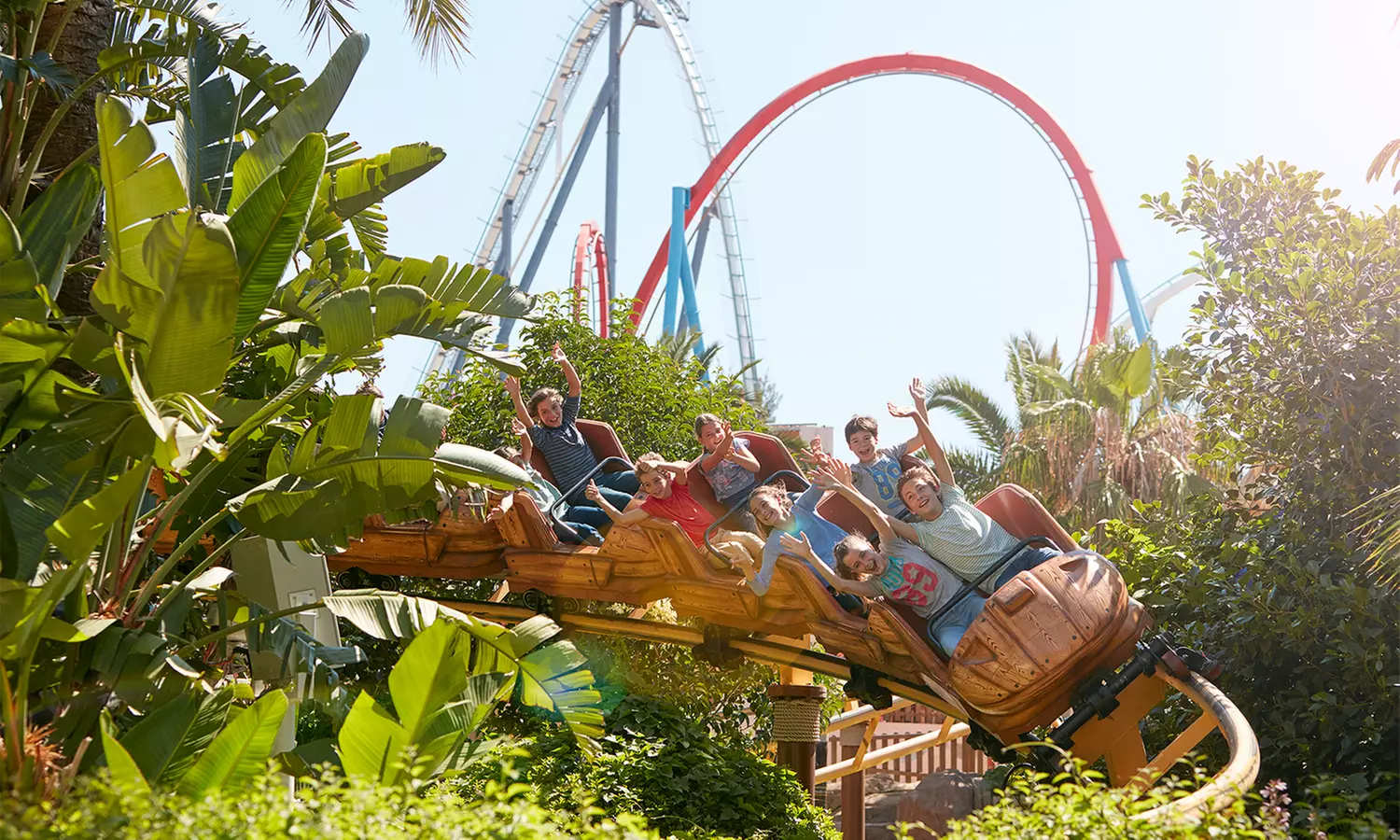 Valls : chambre double, triple ou quadruple pour 2, 3 ou 4 avec pdj et billets pour PortAventura à l'Hotel Class Valls - Primary Image