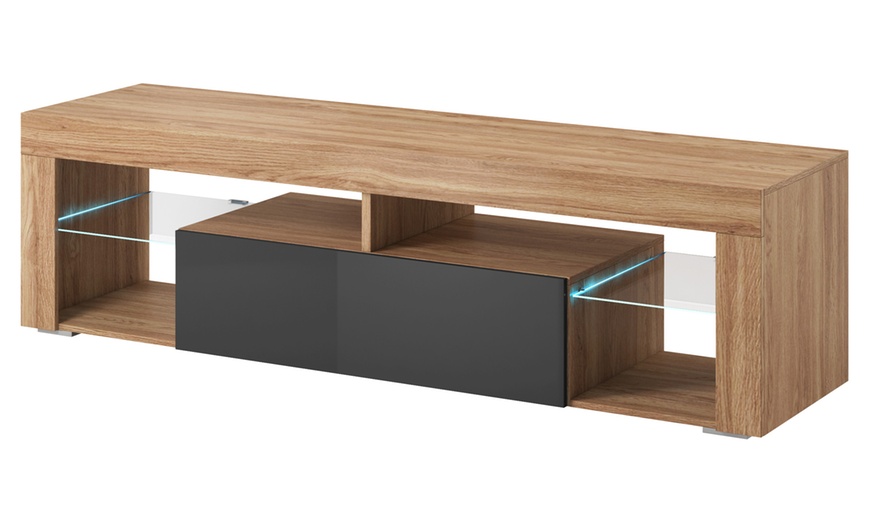 Image 33: Titan TV Unit