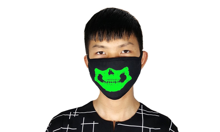 Image 2: Glow in the Dark Kids Face Mask