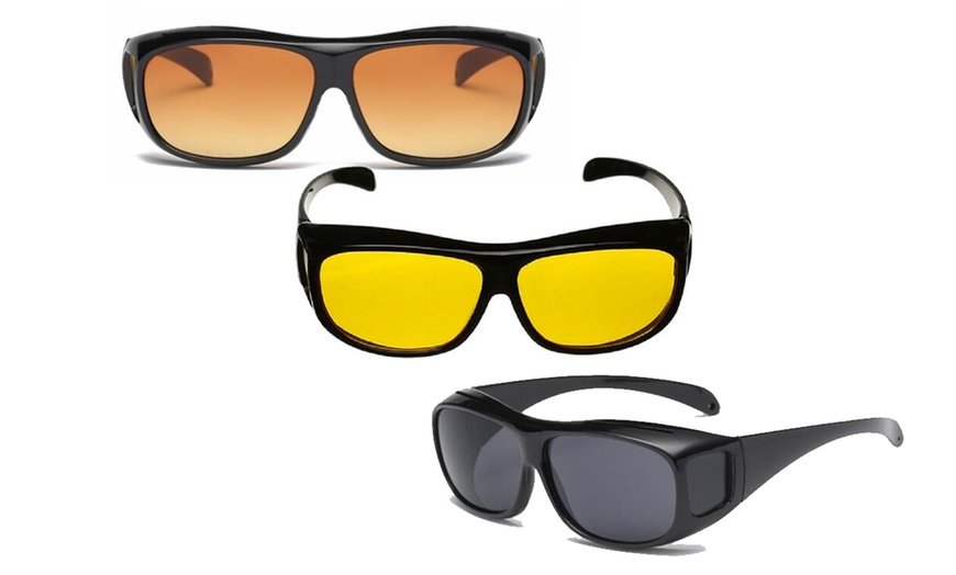 Image 6: Unisex Sunglasses