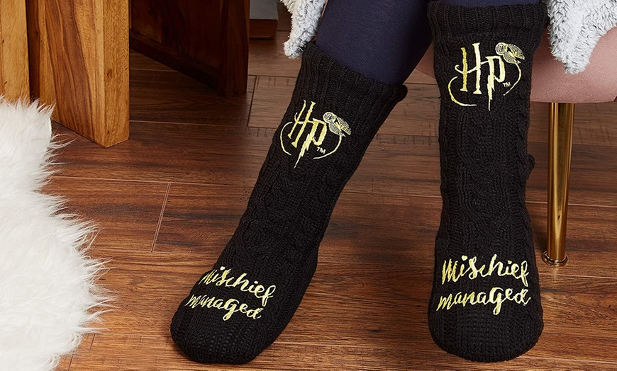 Image 10: Harry Potter-Themed Women's Slipper Socks