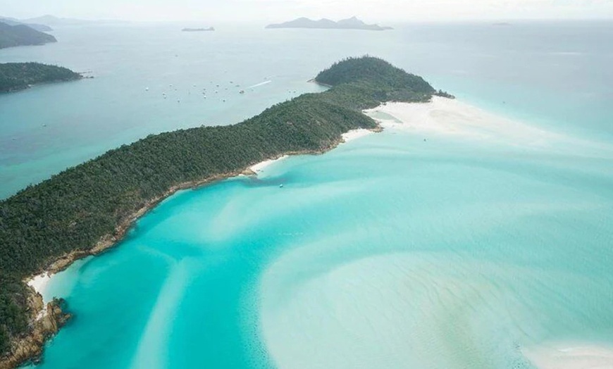 Image 7: The Whitsundays: Thundercat All-Inclusive Snorkelling Tour