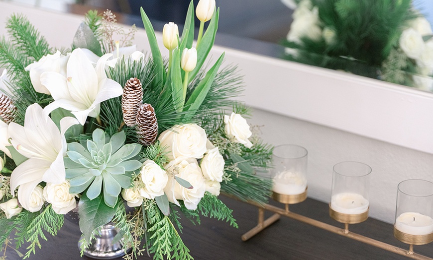 Image 7: Same Day Christmas Flower Bouquets from Teleflora® 57% Off 