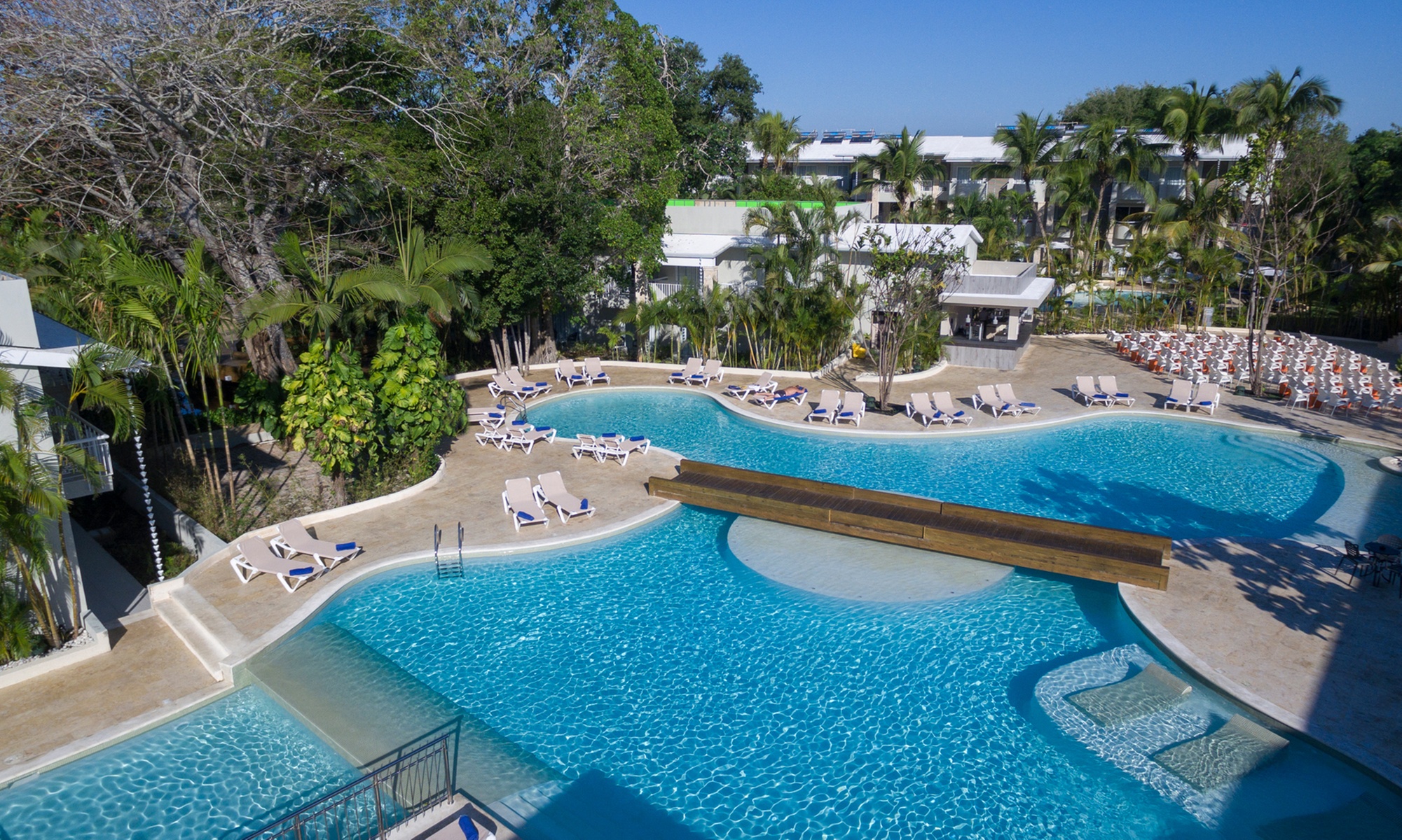 ✈ 3 or 5-Night Dominican Republic Vacation with Air from Travel By Jen