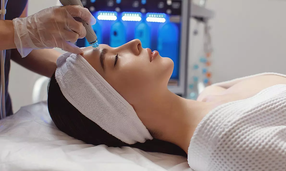 Higiene facial y opción a Hydrofacial o tratamiento específico