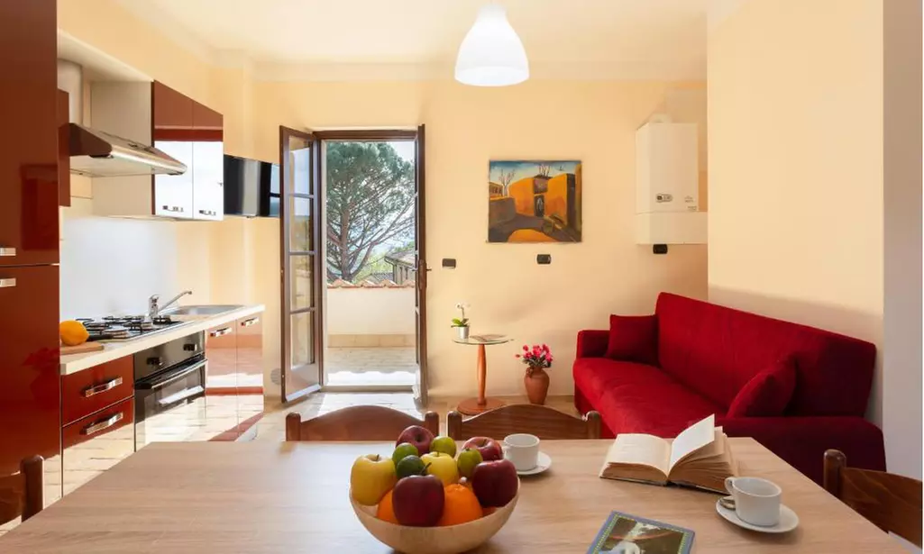 Perugia, Montone: Soggiorno per 2, 3 o 4 persone in mezza pensione