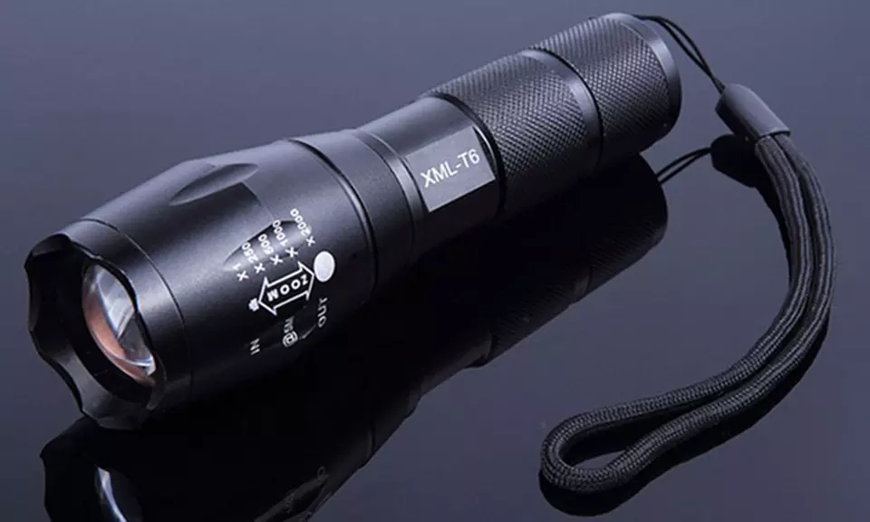 1x, 2x oder 4x LED-Taschenlampe T6 mit 5 Leucht-Modi und Zoomfunktion - Primary Image