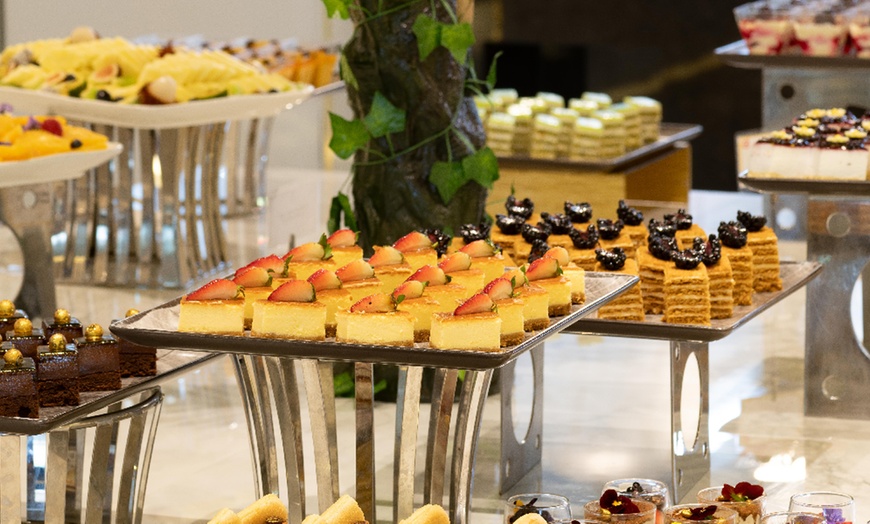 Image 5: Enjoy Tallest Hotel Worldwide Christmas Day Brunch with Soft Beverages